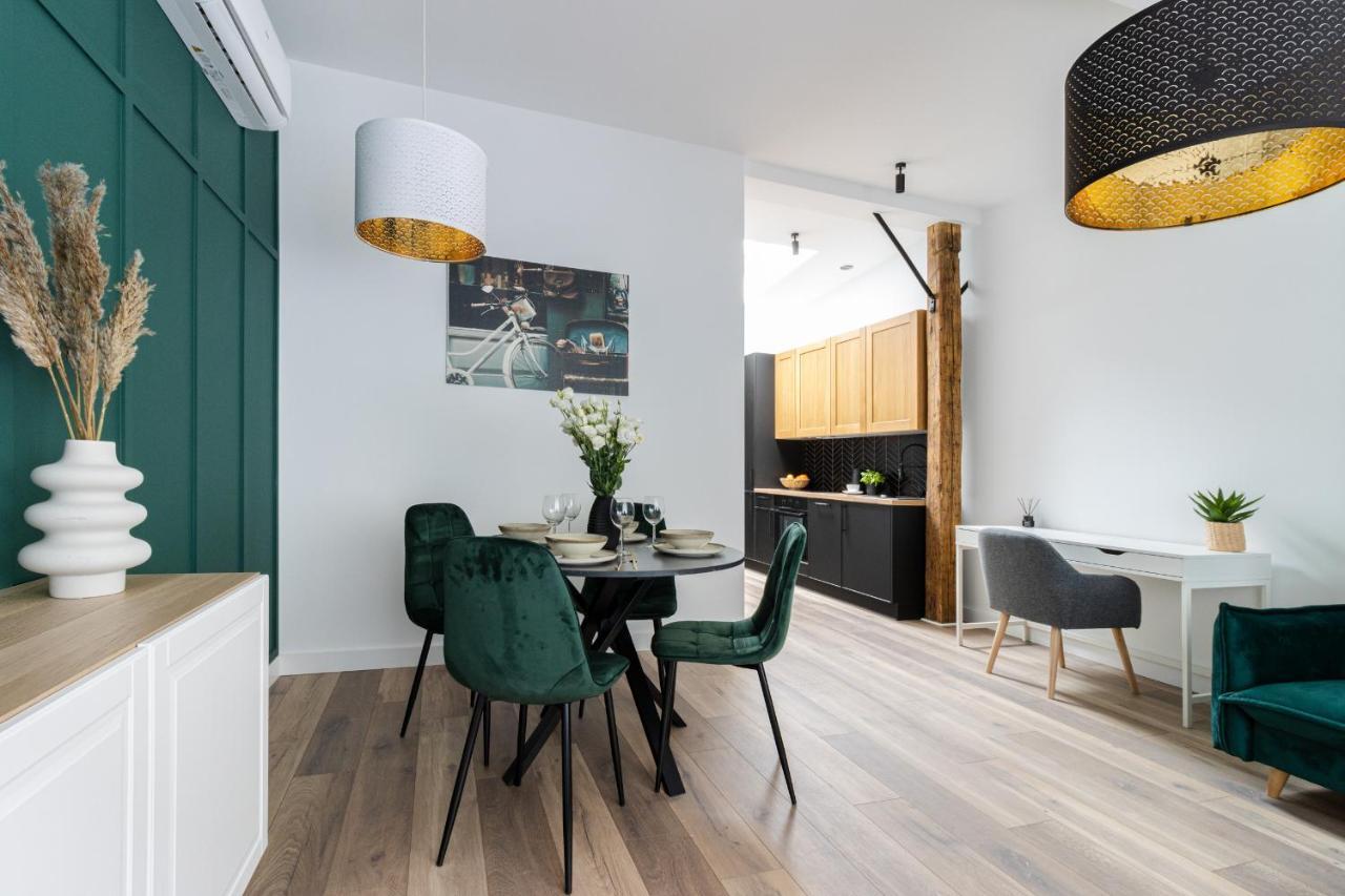 Kobiela Luxury Aparthotel Ktw City Center Катовіце Екстер'єр фото